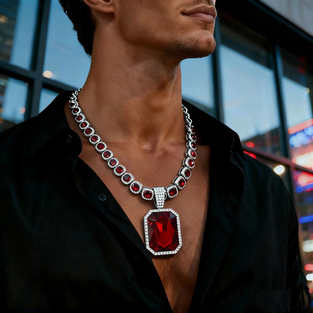 The Ultimate Guide to Hip Hop Jewelry (History, Meaning, Style & Culture)