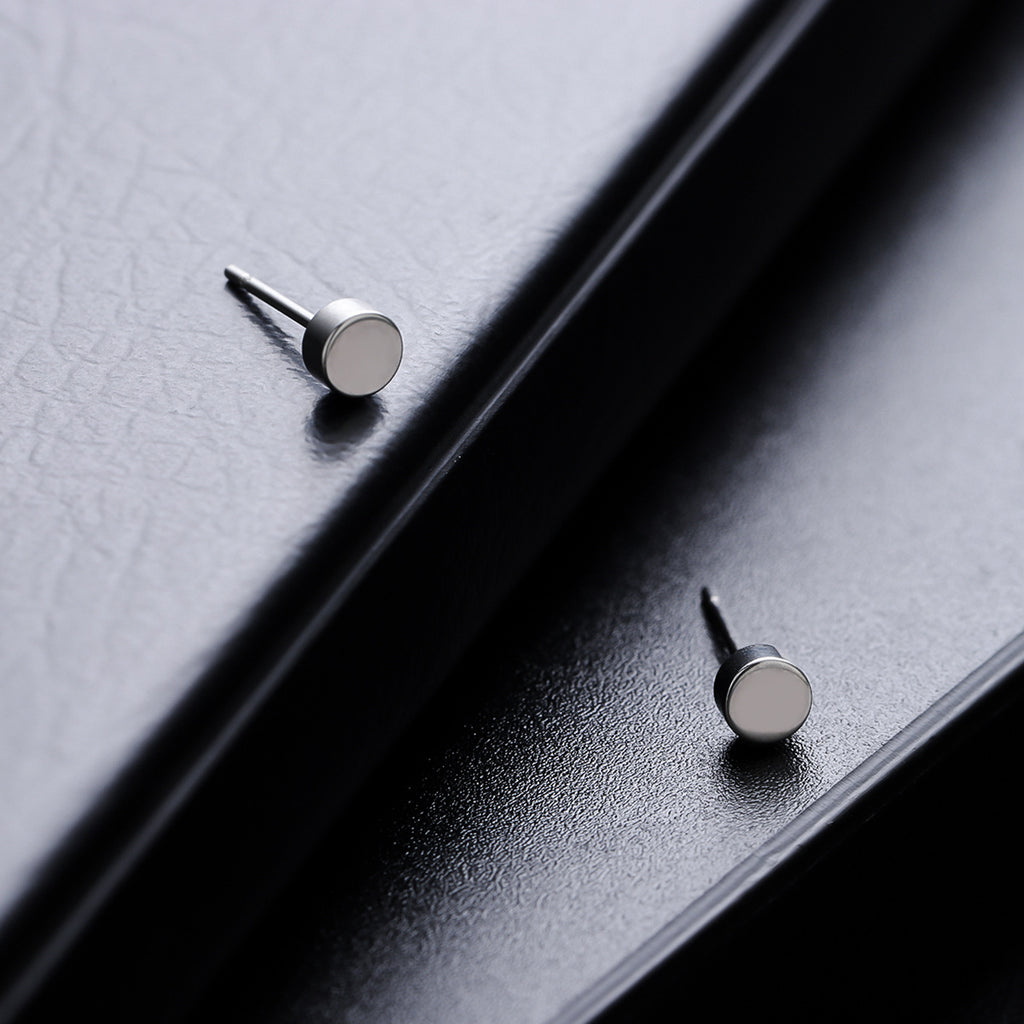Origin Stud Earrings | Minimal Black & Silver Disc Earrings