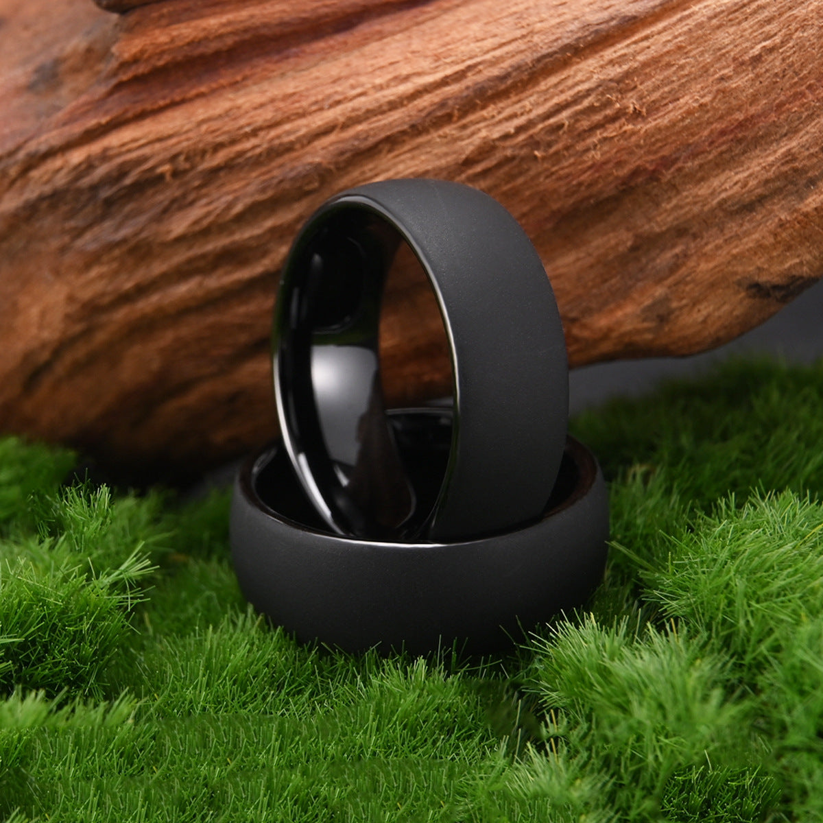 black wedding ring